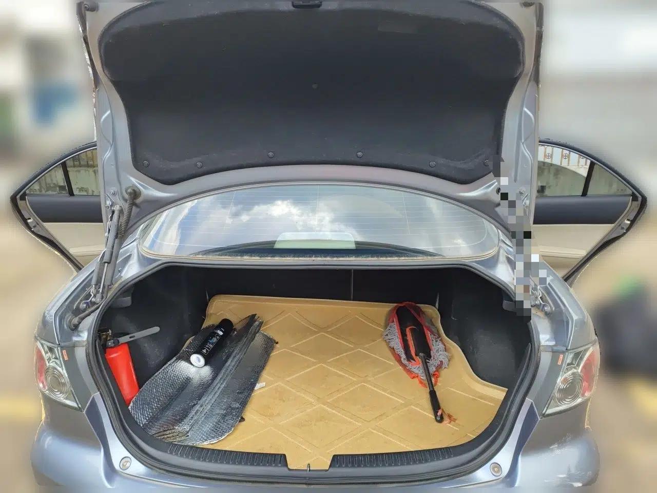 Mazda 6 2011 2.0L Automatic Fashion Edition — миниатюра 19