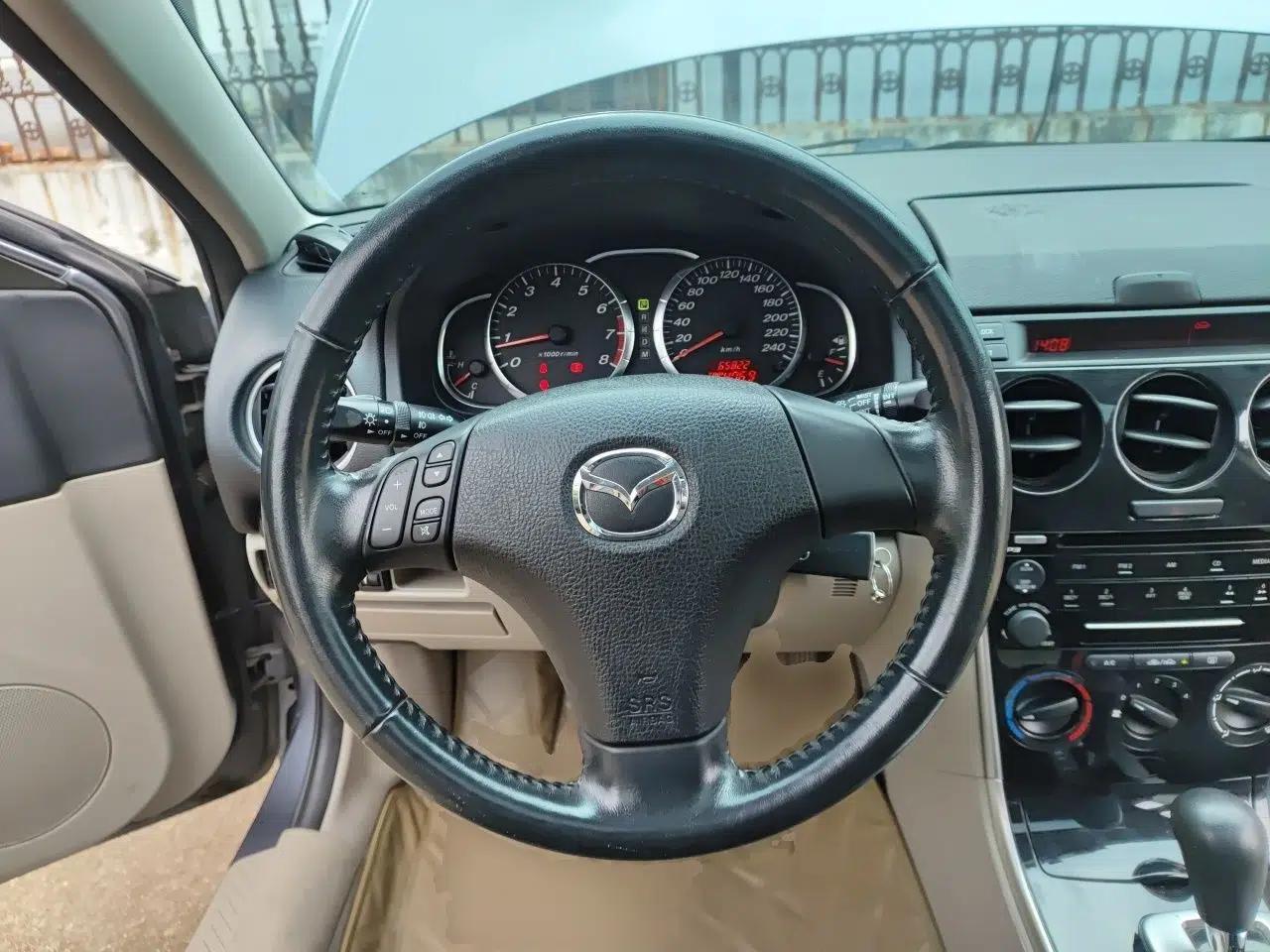 Mazda 6 2011 2.0L Automatic Fashion Edition — миниатюра 10