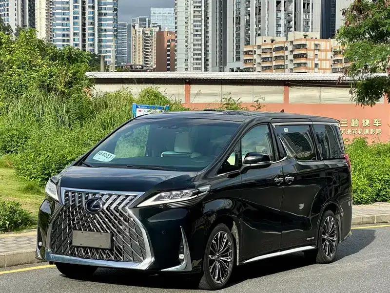 Lexus LM 2020 300h E-Four 7-Seat Elegant Edition — миниатюра 1