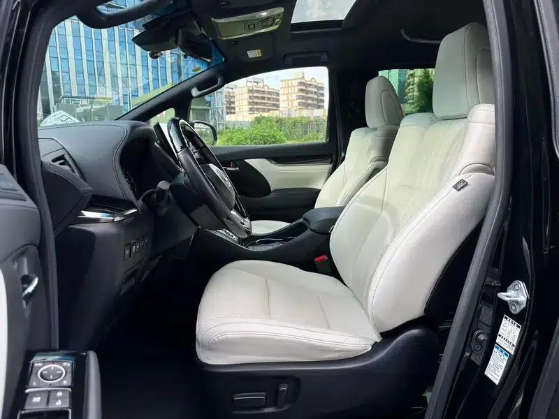 Lexus LM 2020 300h E-Four 7-Seat Elegant Edition — миниатюра 18
