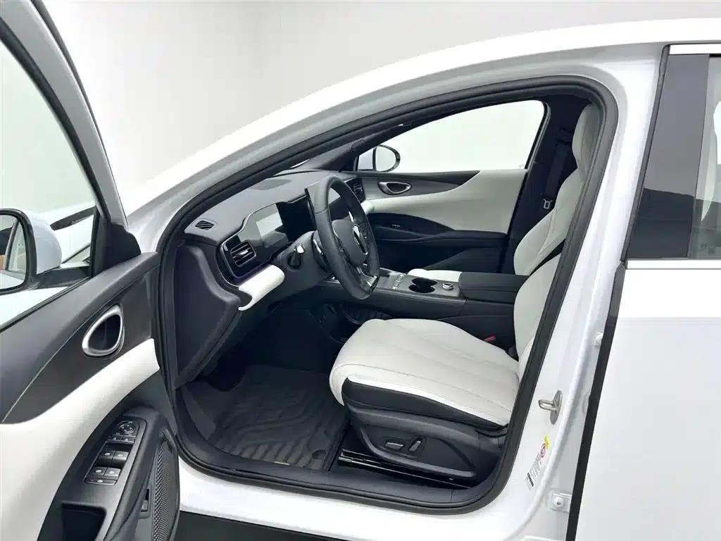 Seal 06 2025 EV 545KM Flagship Edition — миниатюра 6