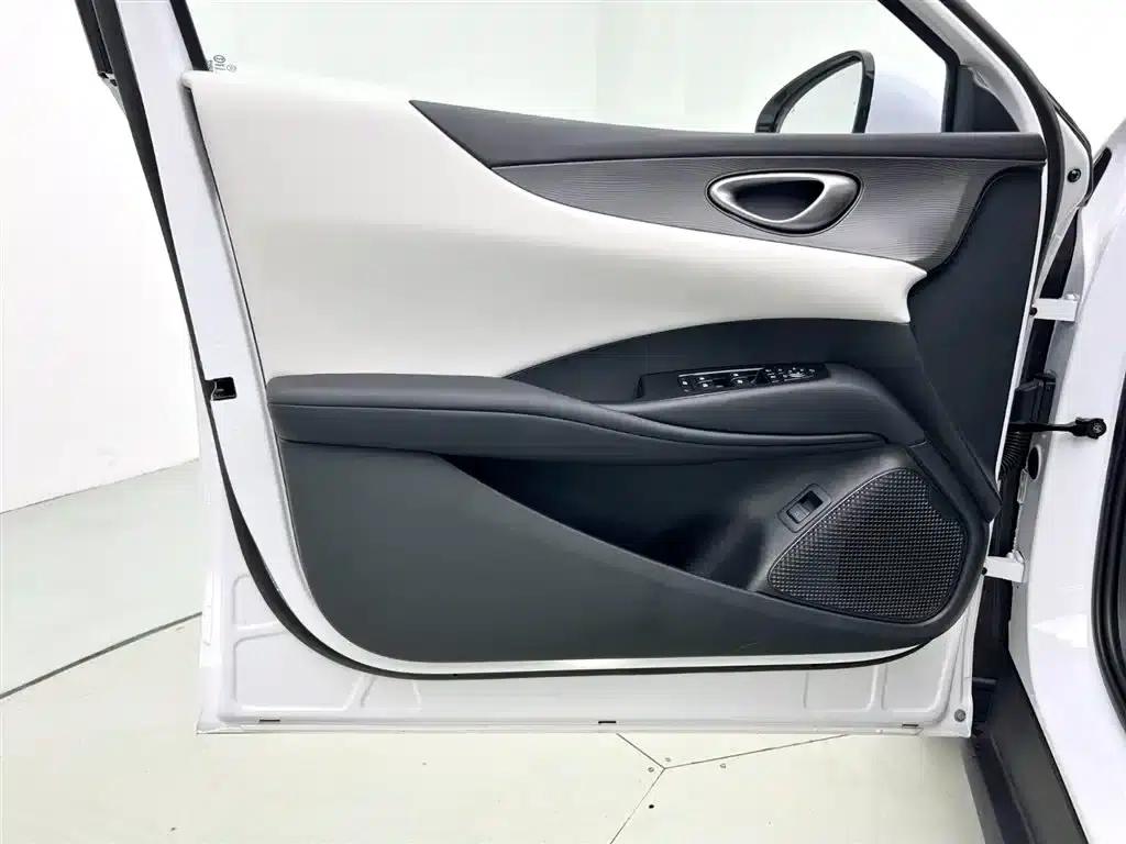 Seal 06 2025 EV 545KM Flagship Edition — миниатюра 7