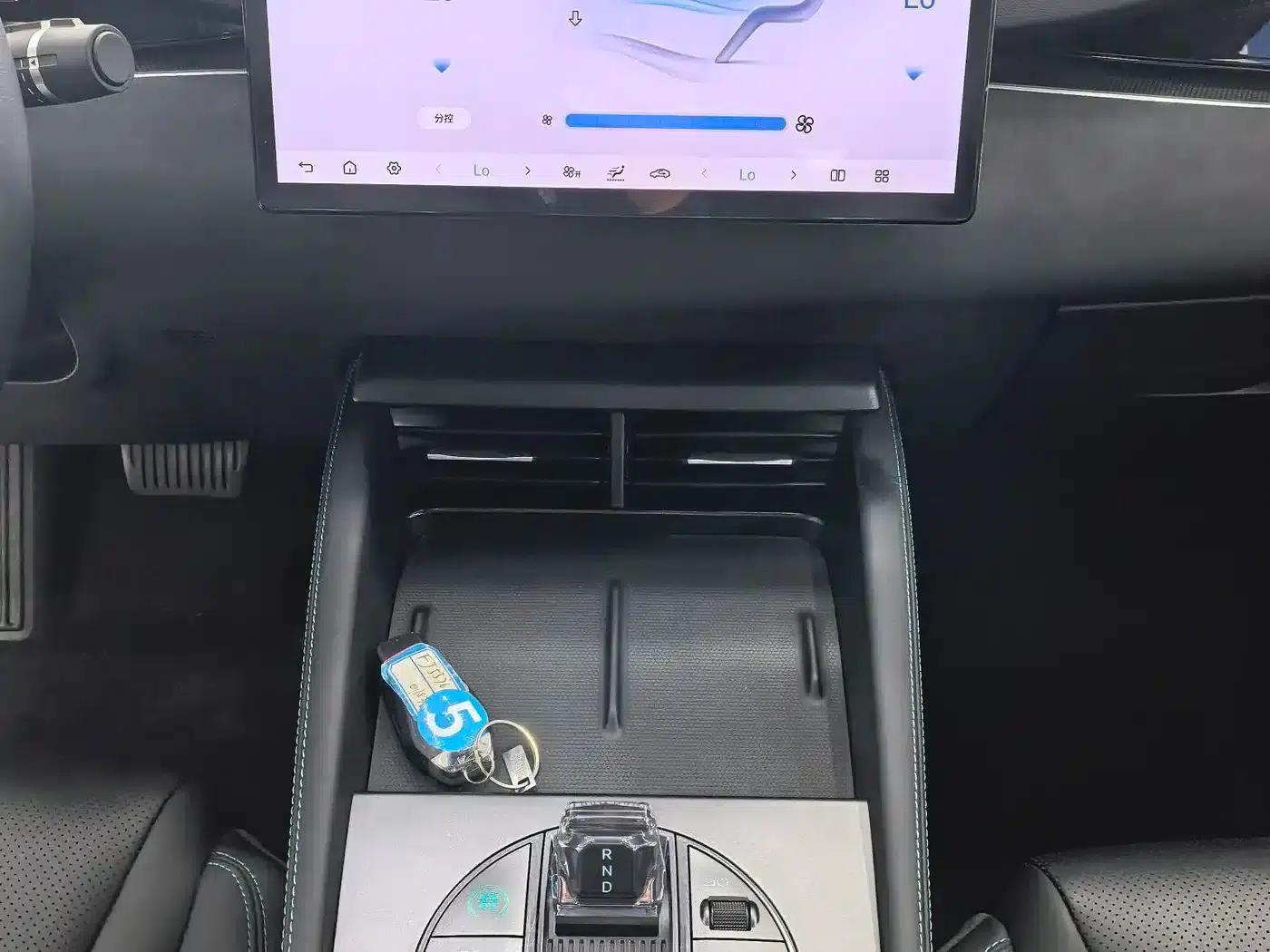 Seal 06 2025 DM-i Intelligent Driving Edition 120KM Premium Model — миниатюра 10