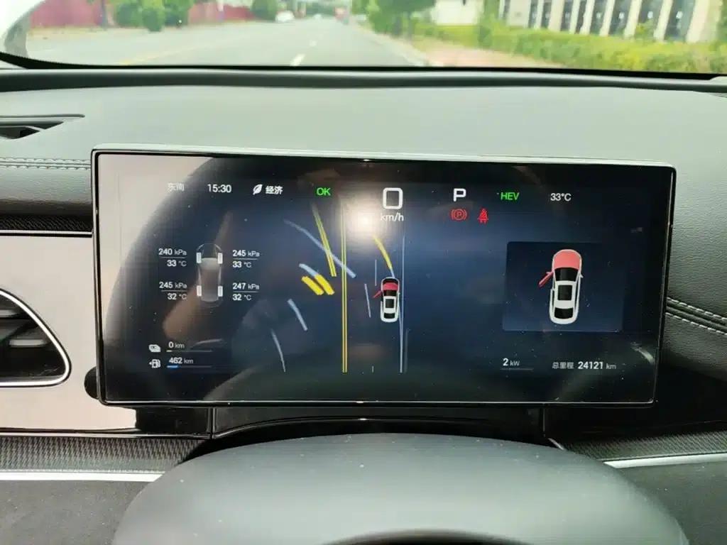 Seal 06 2025 DM-i Intelligent Driving Edition 120KM Deluxe Model — миниатюра 12