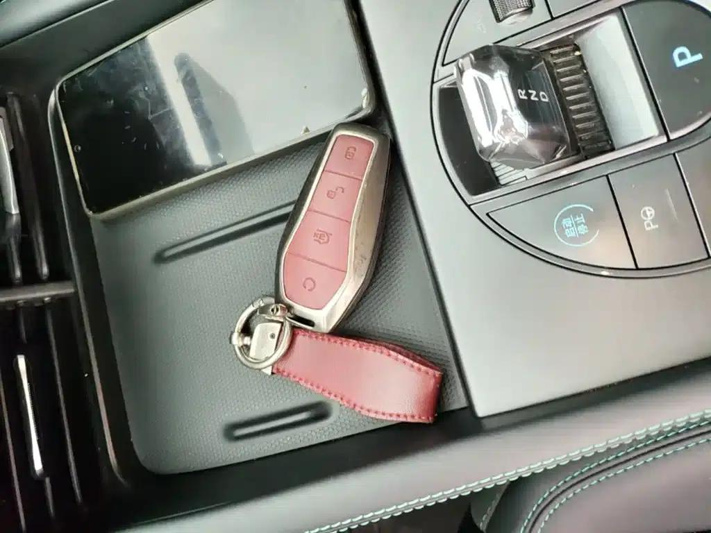 Seal 06 2025 DM-i Intelligent Driving Edition 120KM Deluxe Model — миниатюра 9
