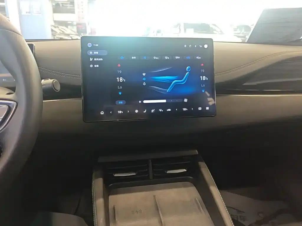 Seal 06 2025 DM-i Intelligent Driving Edition 120KM Premium Model — миниатюра 13