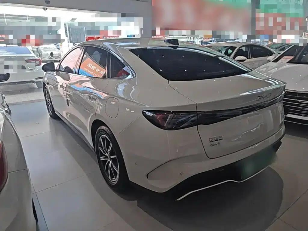 Seal 06 2025 DM-i Intelligent Driving Edition 120KM Deluxe Model — миниатюра 5