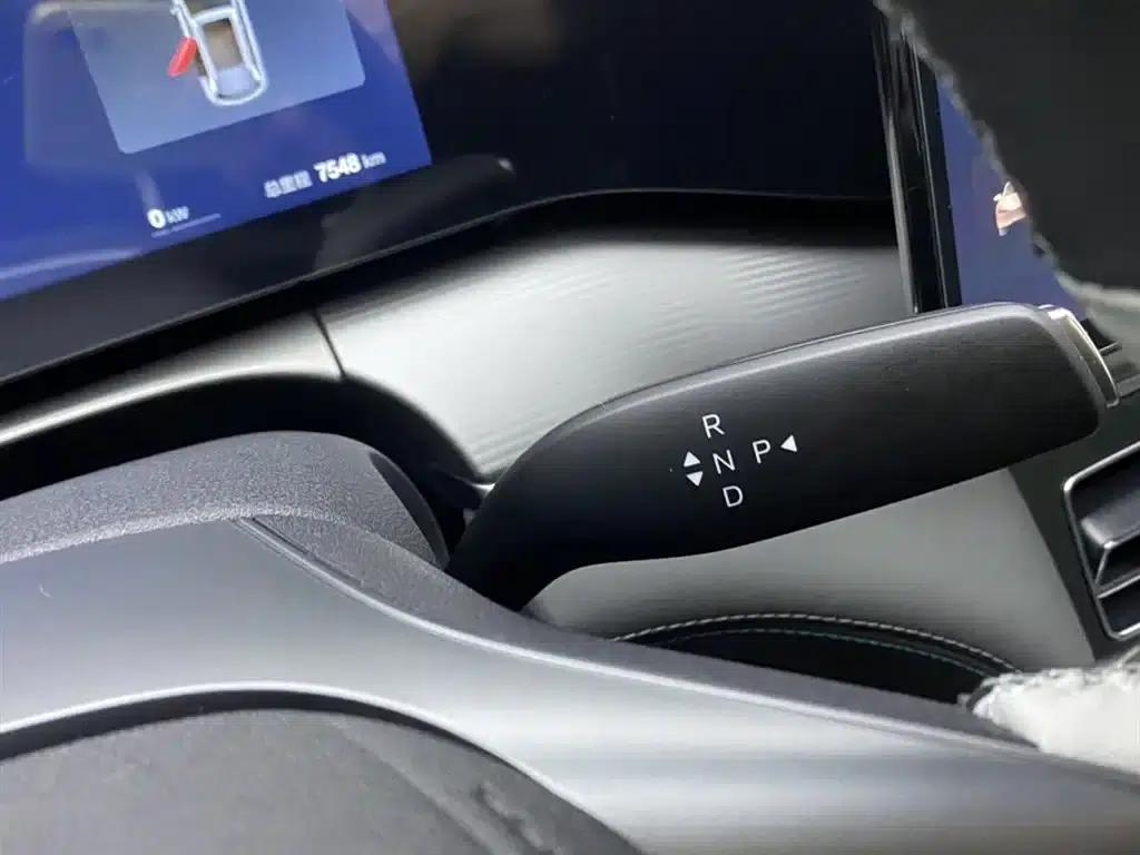 Song L DM-i 2026 Model 130KM Super Edition — миниатюра 20