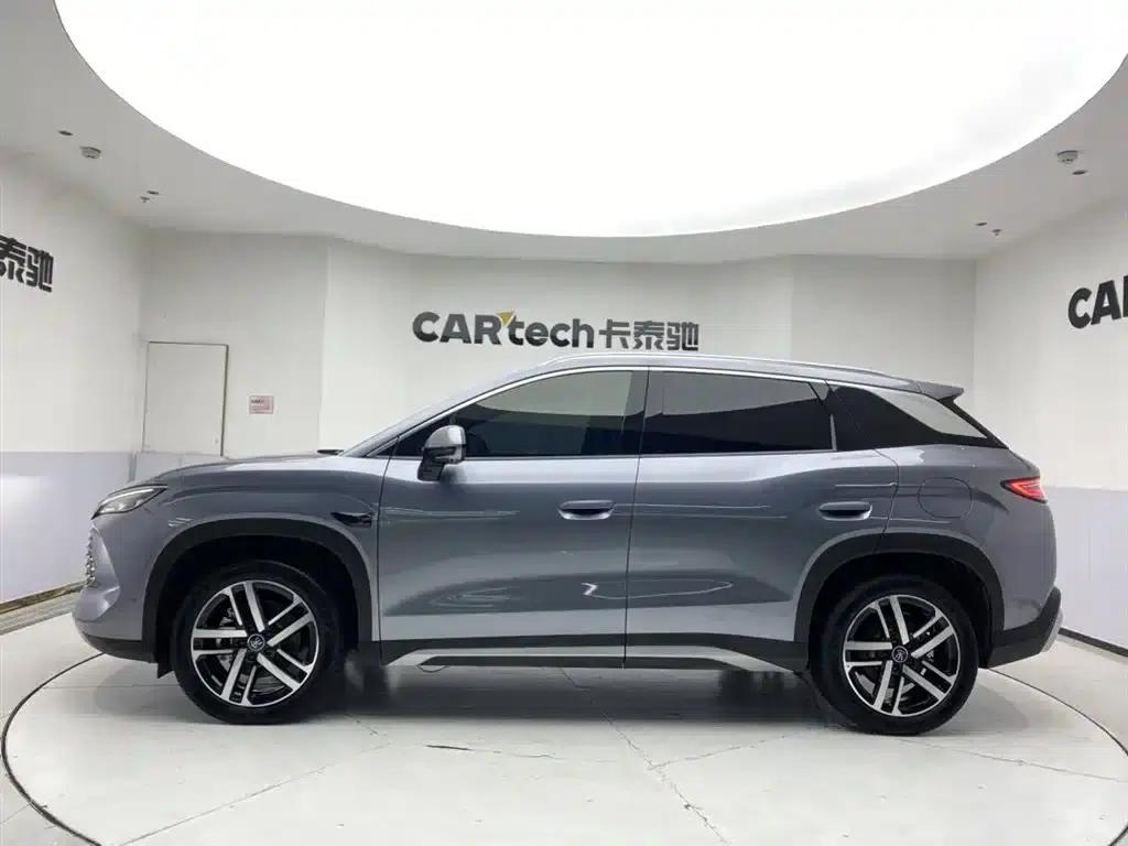 Song L DM-i 2026 Model 130KM Super Edition — миниатюра 8