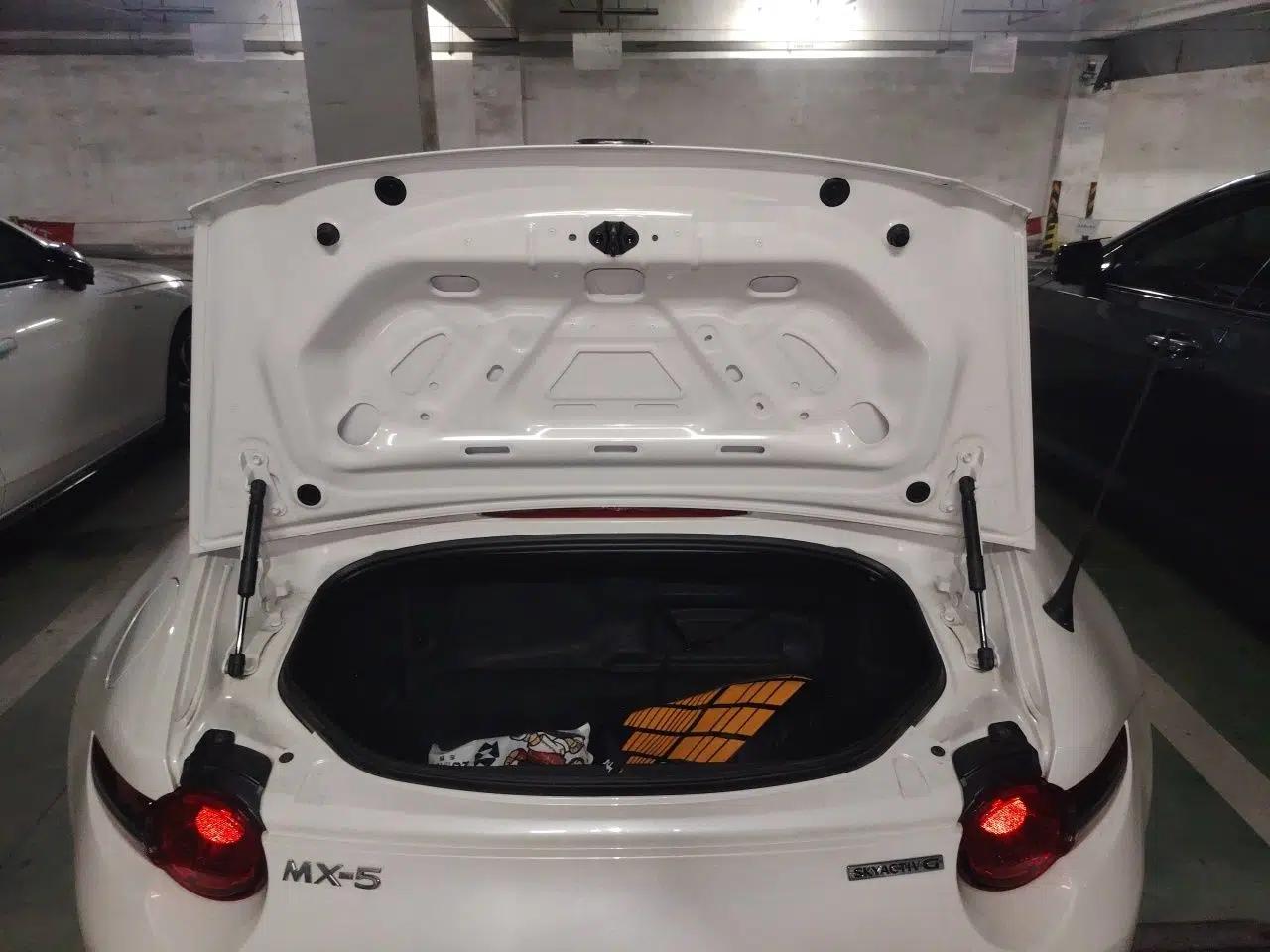Mazda MX-5 Mazda MX-5 (parallel import) — миниатюра 16