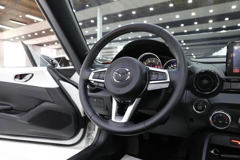 Mazda MX-5 Mazda MX-5 (parallel import) — миниатюра 9