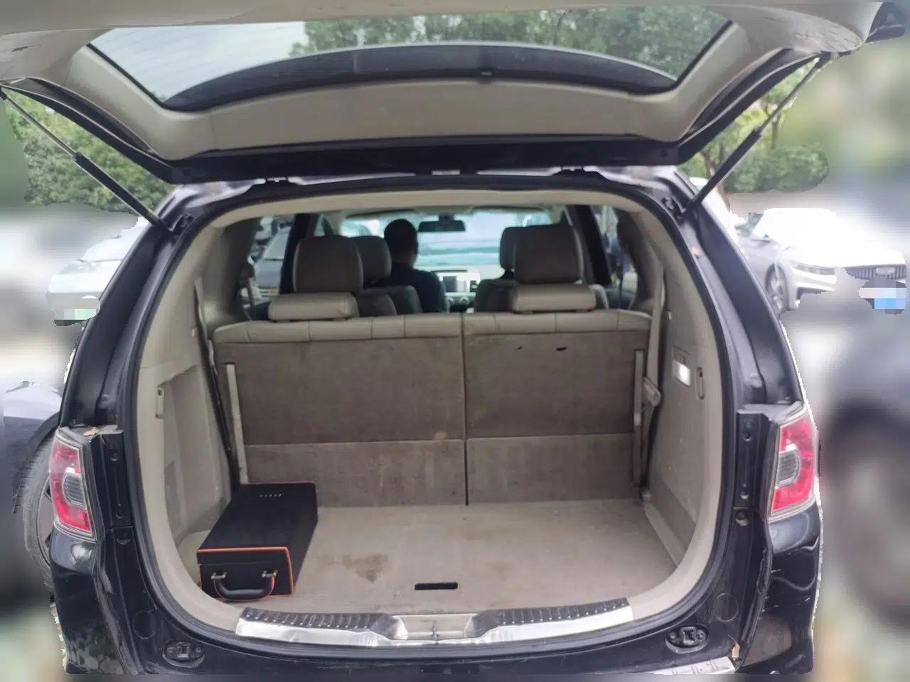 Mazda 8 2013 2.5L Ultimate Edition — миниатюра 19