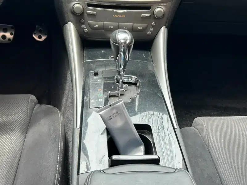 Lexus IS 2011 250 Sport Edition — миниатюра 23