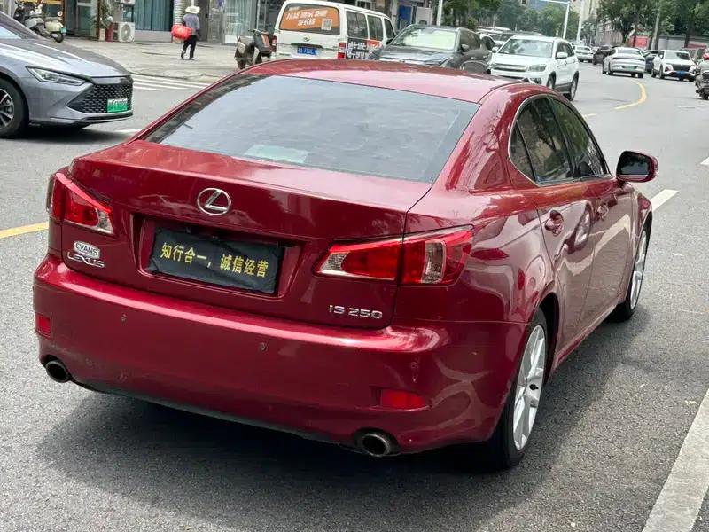 Lexus IS 2011 250 Sport Edition — миниатюра 7