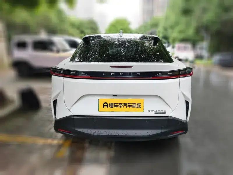 Lexus RZ 2023 450e DIRECT4 Luxury Edition — миниатюра 5