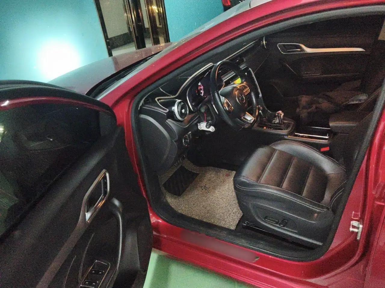 MG 6 2017 20T Automatic Luxury Smart Connect Version China V Standard — миниатюра 16