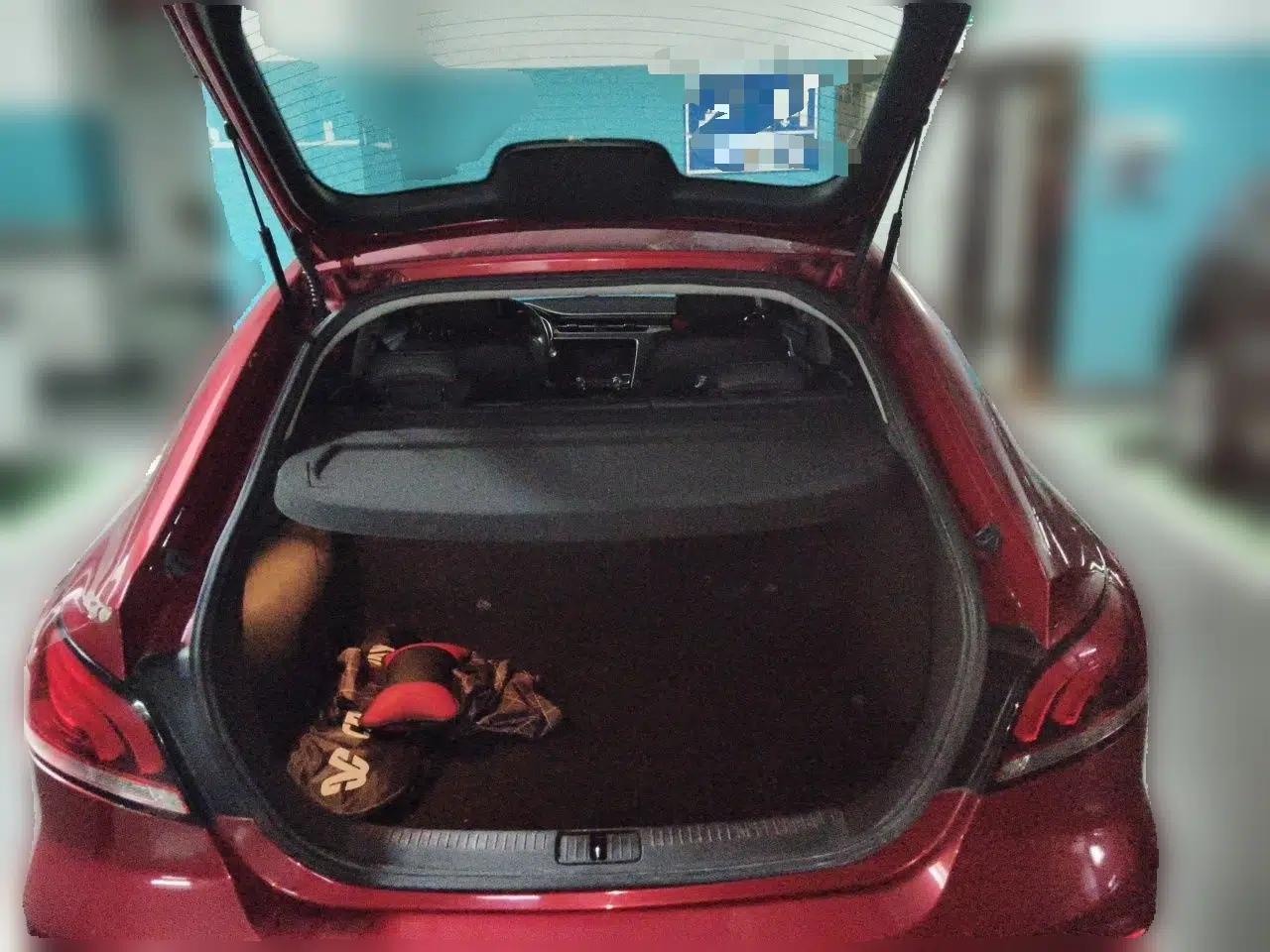 MG 6 2017 20T Automatic Luxury Smart Connect Version China V Standard — миниатюра 19