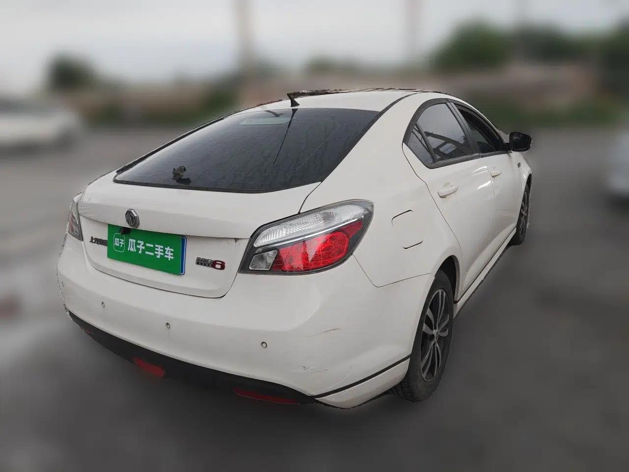 MG 6 2013 Hatchback 1.8L Automatic Drive Value Edition — миниатюра 6
