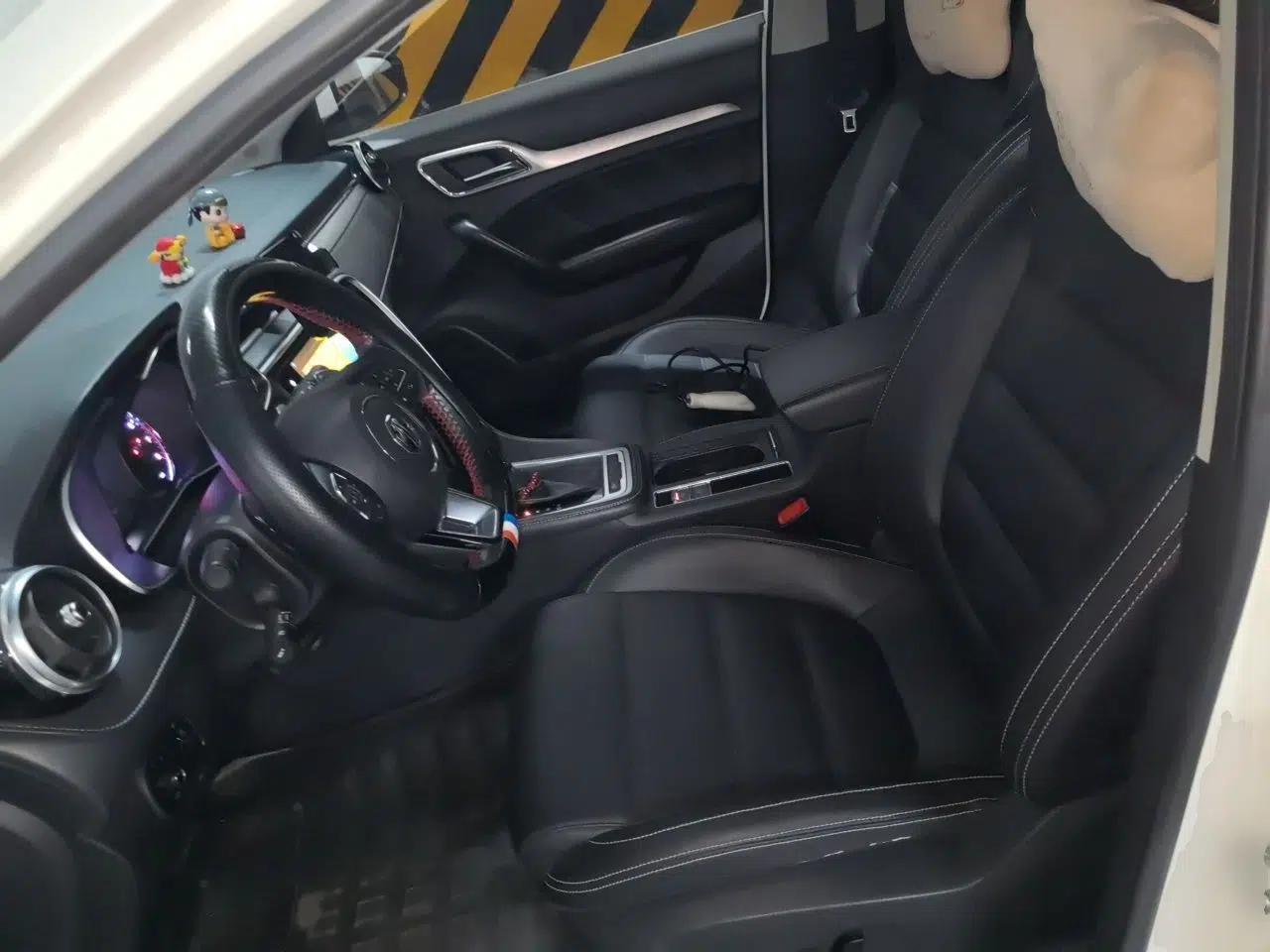 MG 6 2017 20T Automatic Luxury Smart Connect Version China V Standard — миниатюра 15