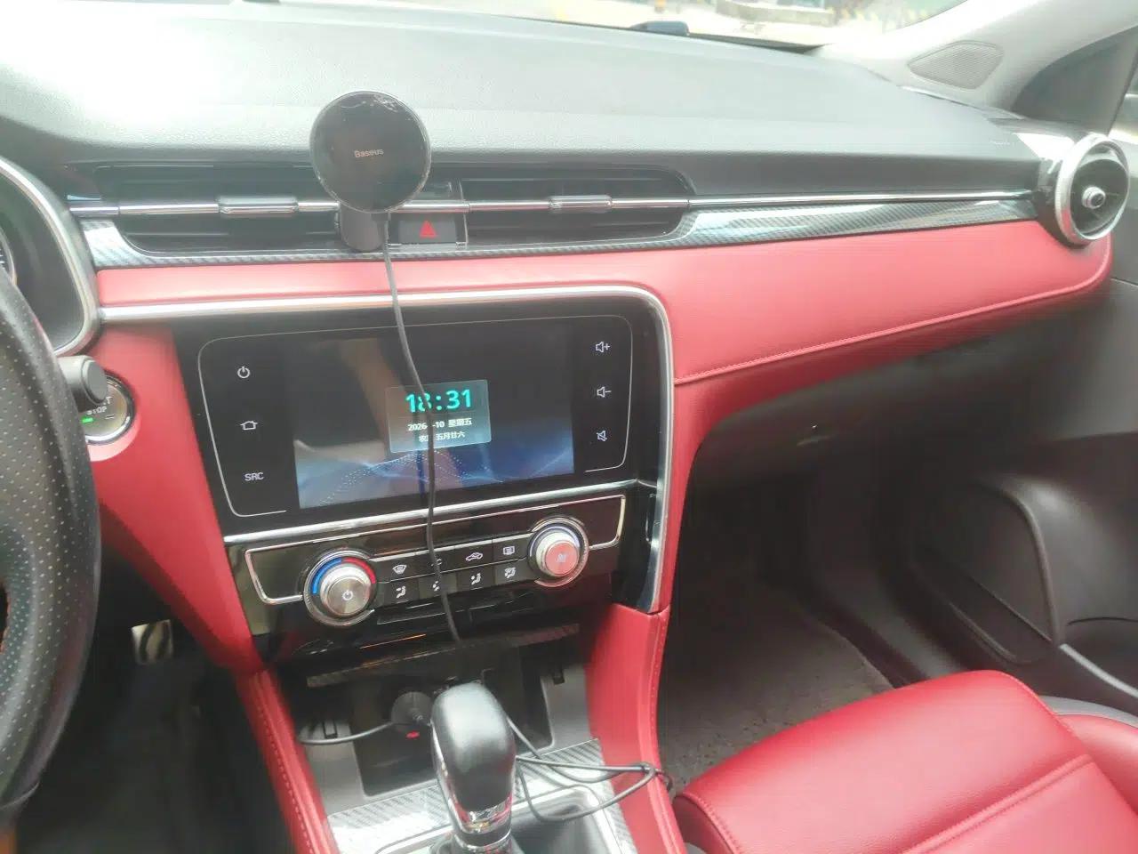 MG 6 2019 20T Automatic Trophy 10th Anniversary Edition — миниатюра 13
