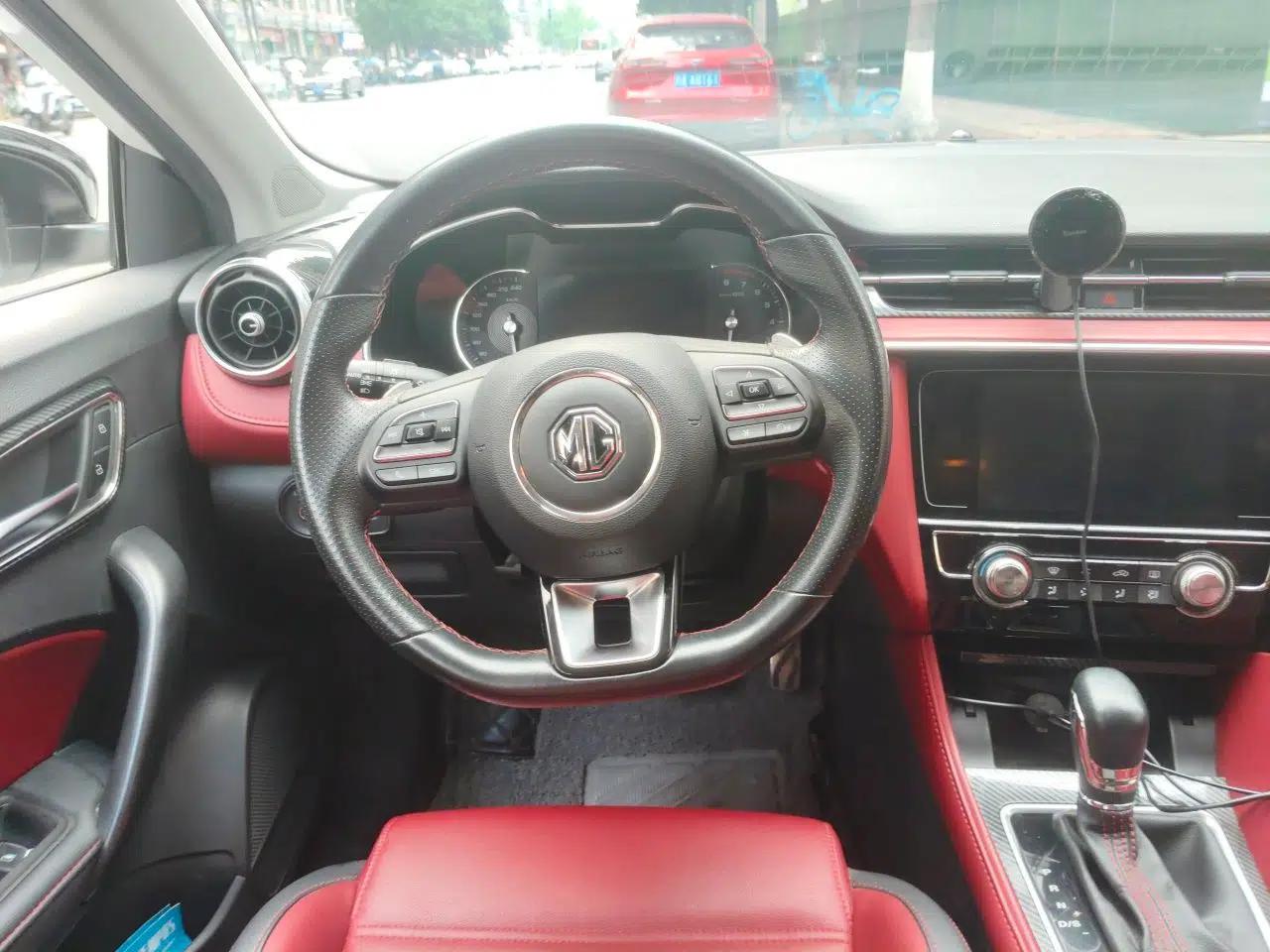 MG 6 2019 20T Automatic Trophy 10th Anniversary Edition — миниатюра 10