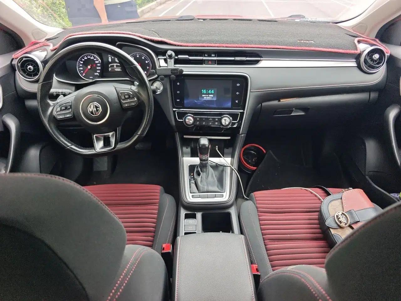 MG 6 2017 20T Automatic Elite Smart Connect Version China V Standard — миниатюра 9