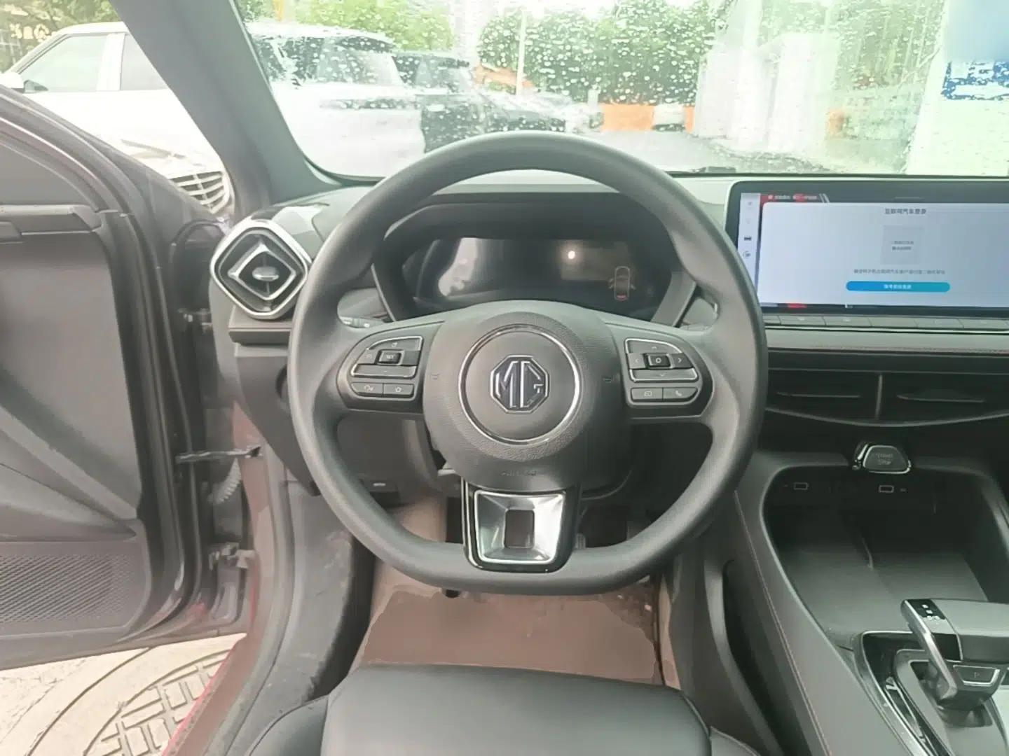 MG 5 2025 300TGI Global Flagship Edition — миниатюра 13