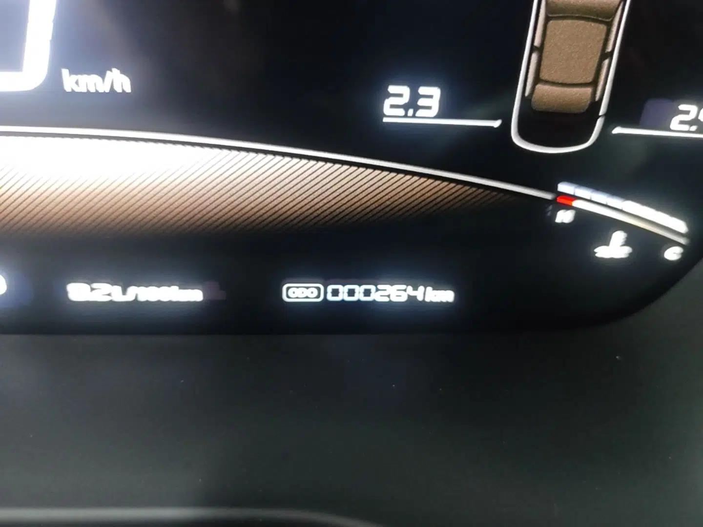 MG 5 2025 300TGI Global Flagship Edition — миниатюра 14