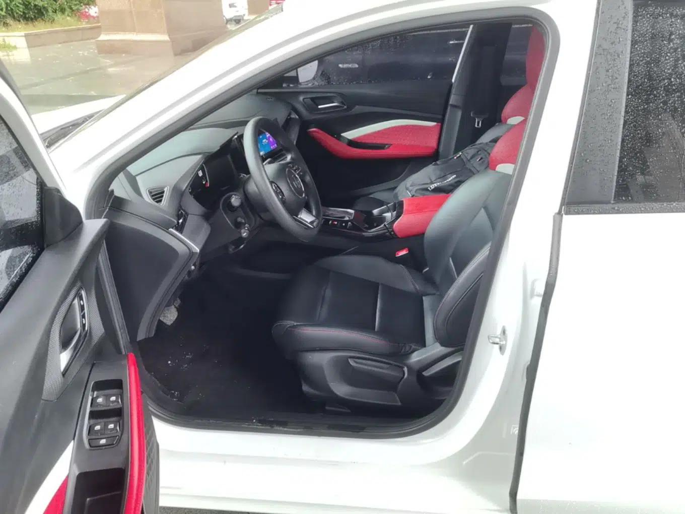 MG 5 2021 Revised Version 180 DVVT CVT Youth Luxury Edition — миниатюра 17