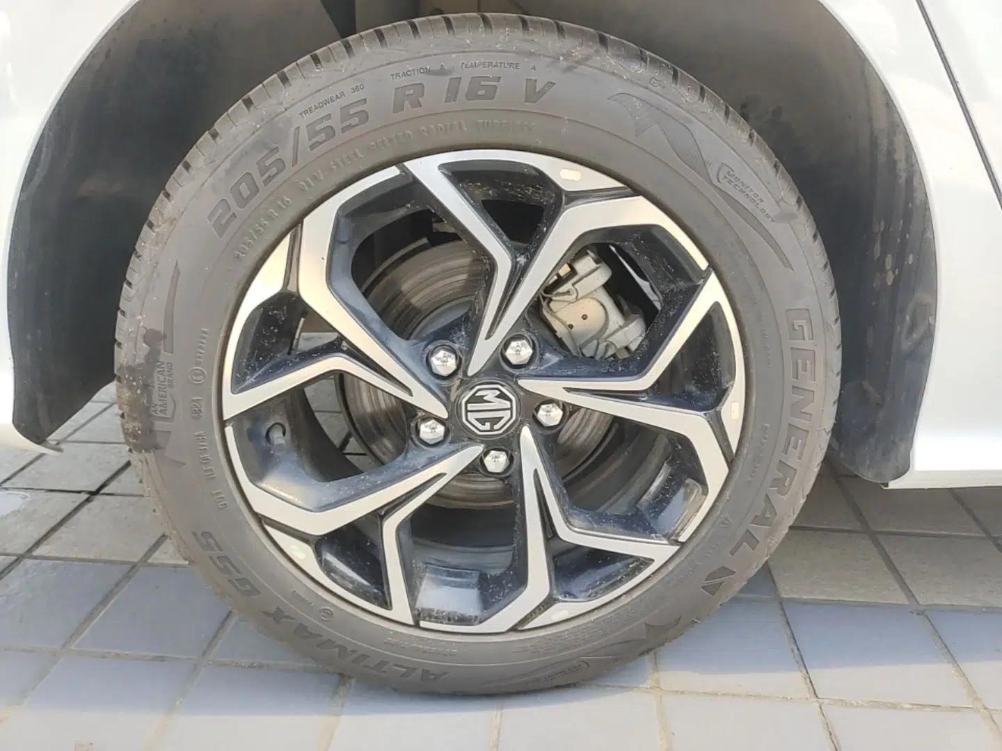 MG 5 2021 Revised Version 180 DVVT CVT Youth Luxury Edition — миниатюра 11