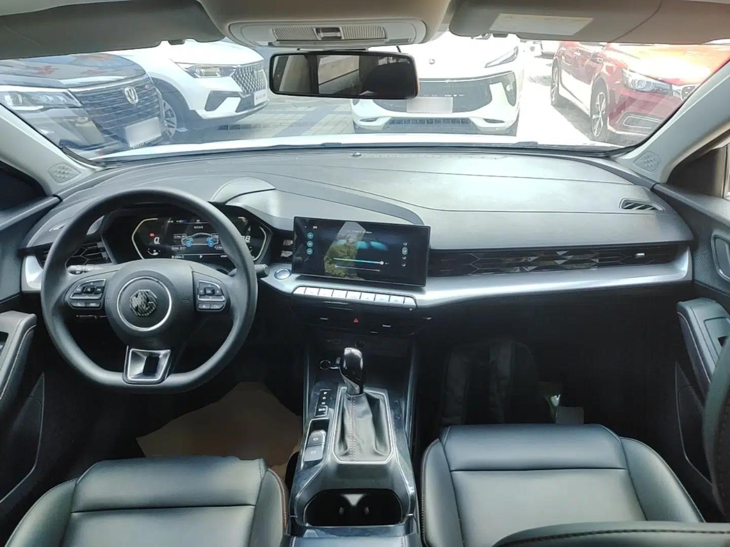 MG 5 2021 Revised Version 180 DVVT CVT Youth Luxury Edition — миниатюра 12