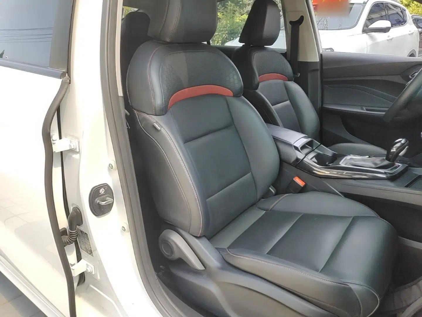 MG 5 2021 Revised Version 180 DVVT CVT Youth Luxury Edition — миниатюра 19