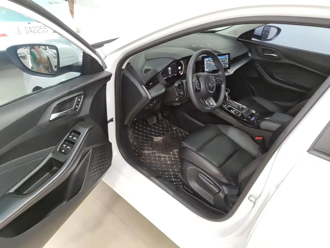 MG 5 2021 180 DVVT CVT Youth Luxury Edition — миниатюра 18