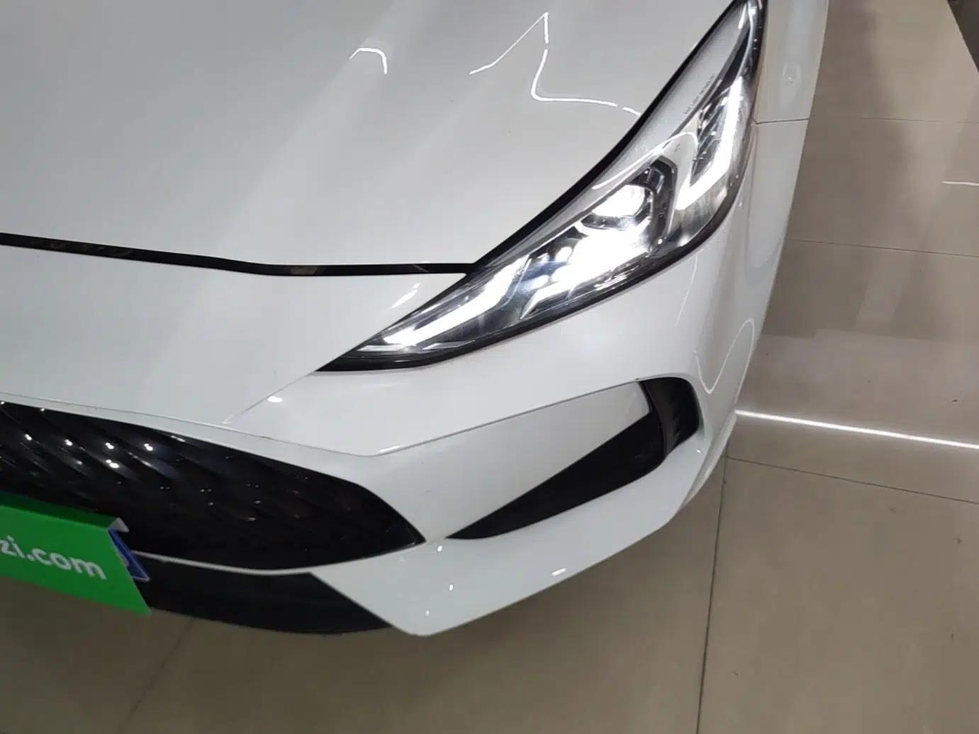 MG 5 2021 180 DVVT CVT Youth Luxury Edition — миниатюра 8