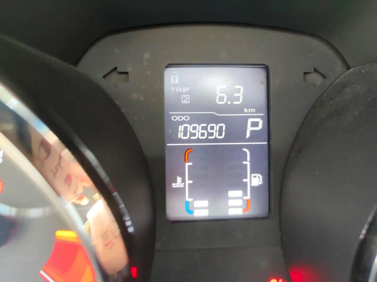 MG 5 2014 1.5T Automatic Luxury Model — миниатюра 12