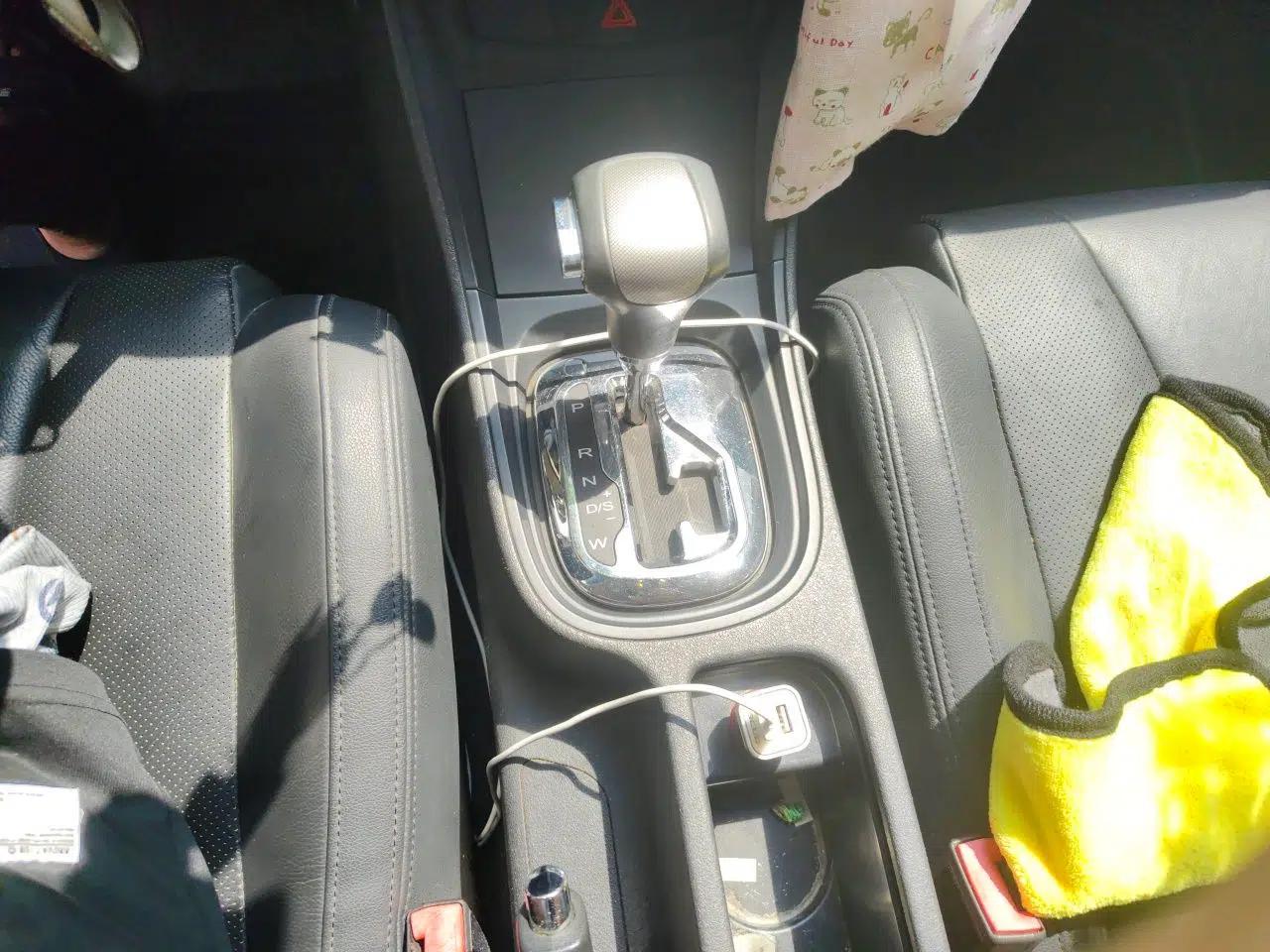 MG 5 2014 1.5T Automatic Luxury Model — миниатюра 14