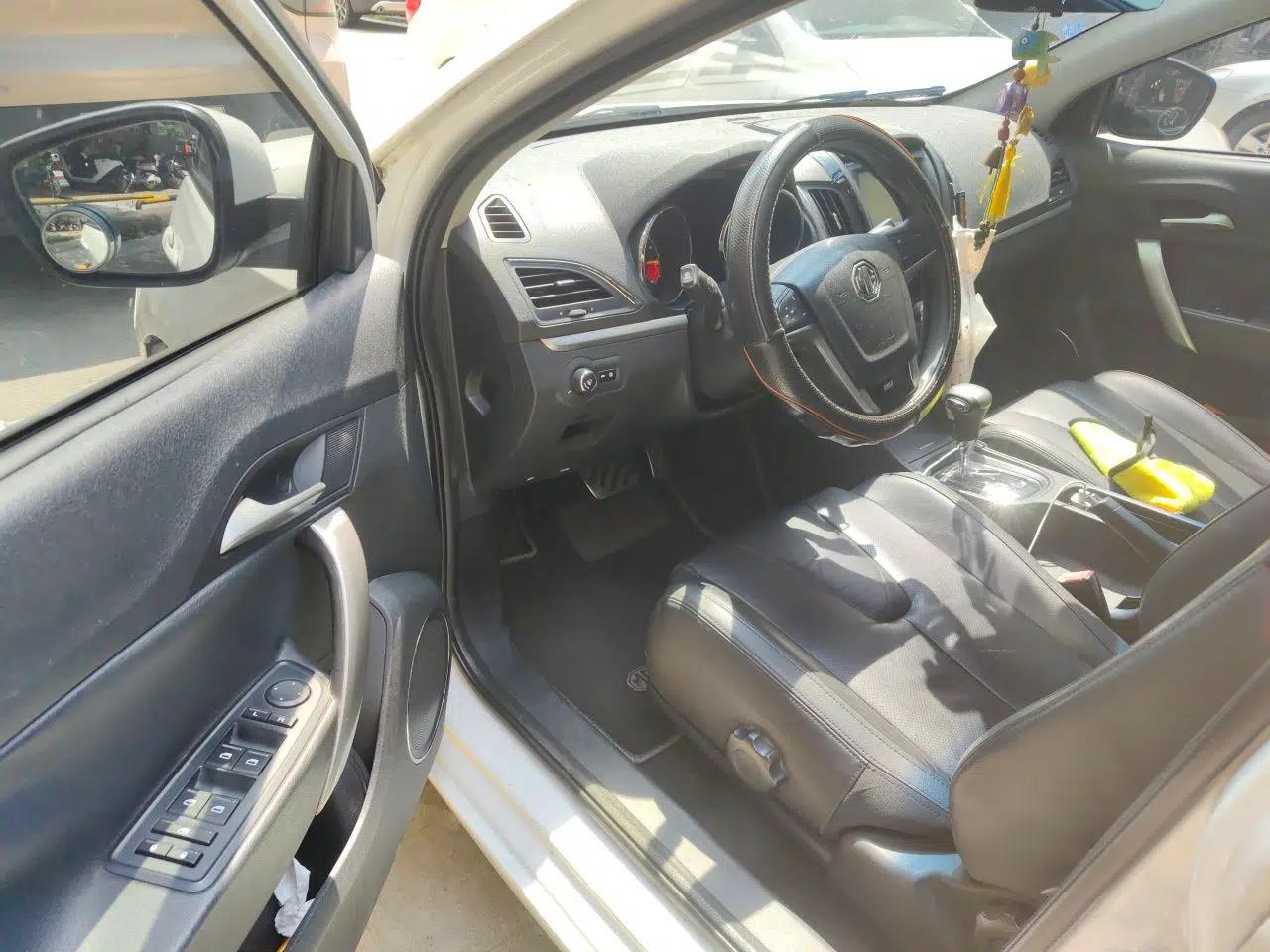 MG 5 2014 1.5T Automatic Luxury Model — миниатюра 16