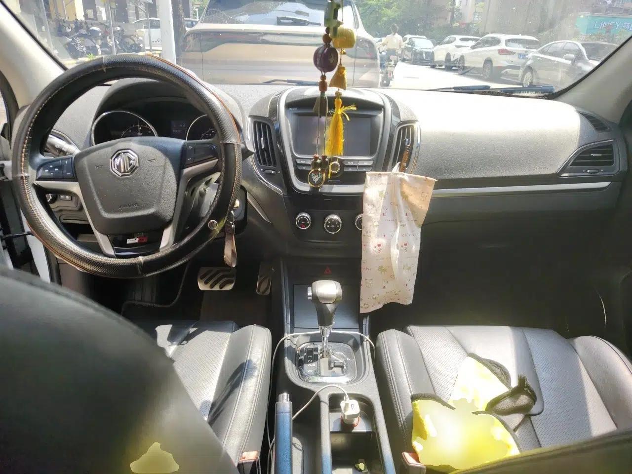 MG 5 2014 1.5T Automatic Luxury Model — миниатюра 9