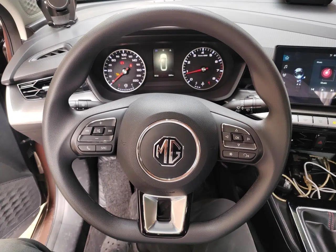 MG 5 2021 180 DVVT Manual Youth Luxury Edition — миниатюра 7