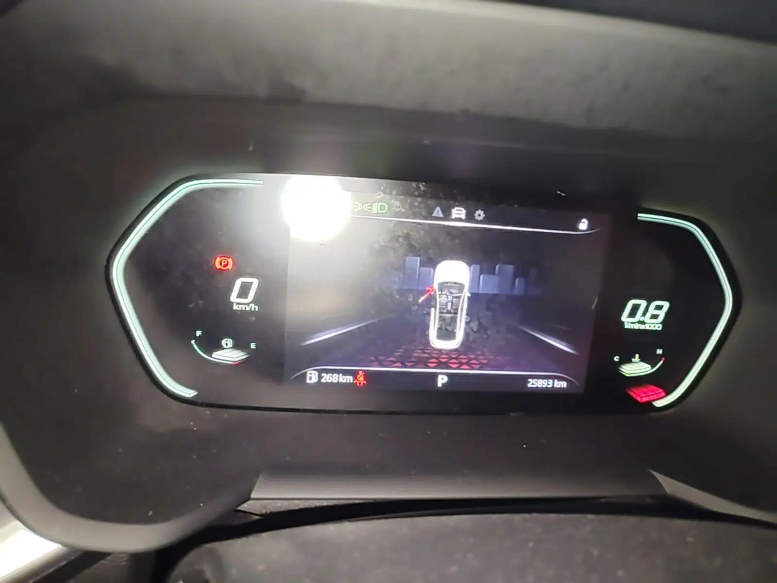 MG 5 2022 180 DVVT CVT Youth Luxury Edition — миниатюра 14