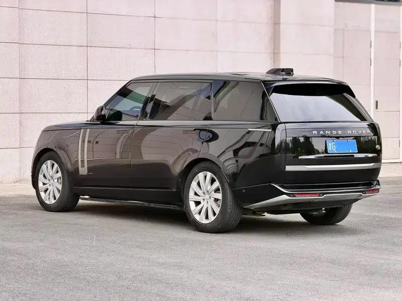 Range Rover 2024 3.0 L6 400PS Grand Long Wheelbase 7-Seater — миниатюра 4