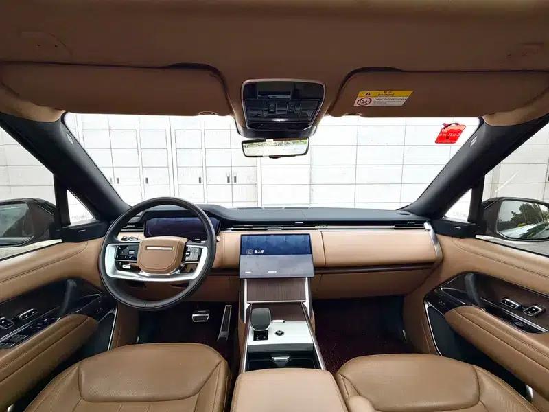 Range Rover 2024 3.0 L6 400PS Grand Long Wheelbase 7-Seater — миниатюра 7