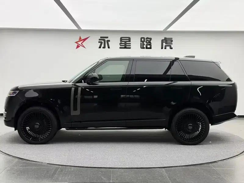 Range Rover 2025 3.0 L6 400PS Grand Long Wheelbase — миниатюра 3