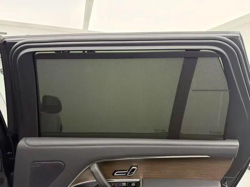 Range Rover 2025 3.0 L6 400PS Grand Long Wheelbase — миниатюра 21