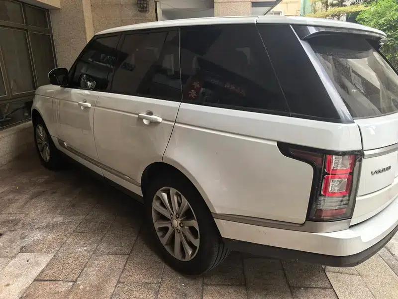 2014 Range Rover 3.0 V6 SC Vogue — миниатюра 3