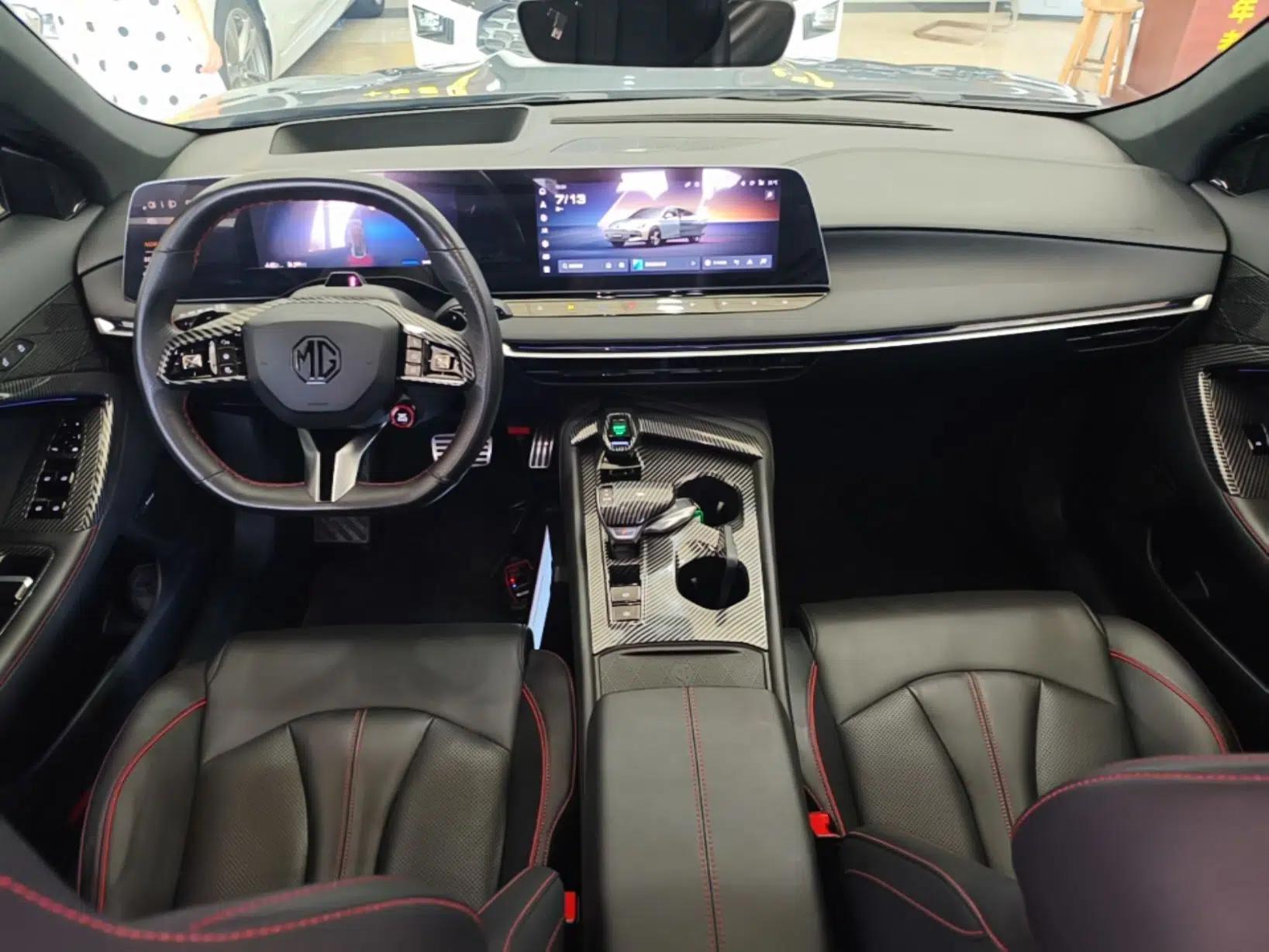 MG 7 2023 2.0T Automatic Trophy+ Ignition Glory Edition — миниатюра 12