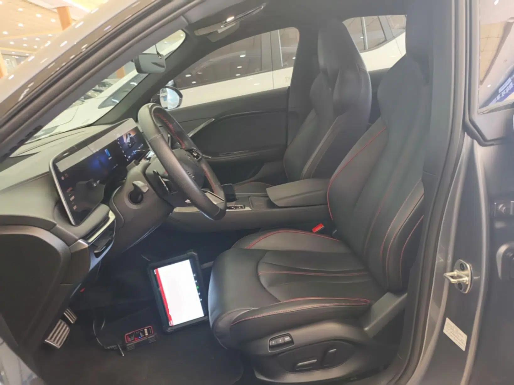 MG 7 2023 2.0T Automatic Trophy+ Ignition Glory Edition — миниатюра 17