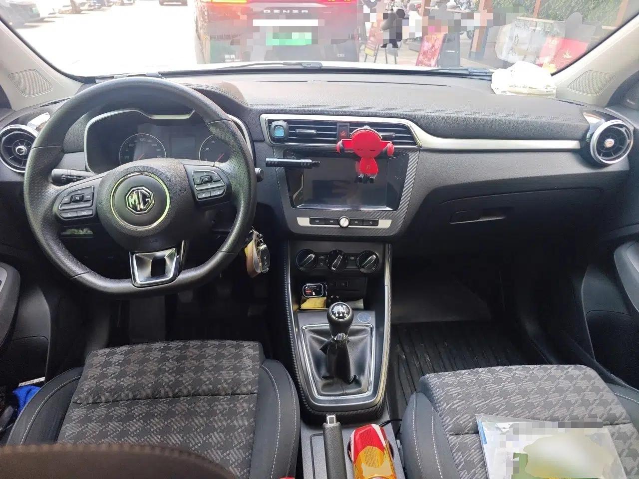 MG ZS 2018 1.5L Manual Comfort Edition China V Standard — миниатюра 6