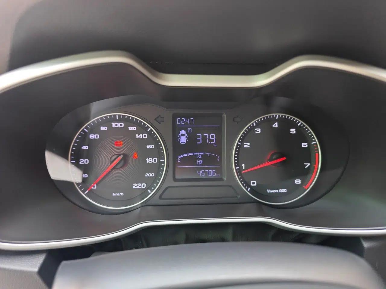MG ZS 2018 1.5L Manual Comfort Edition China V Standard — миниатюра 8