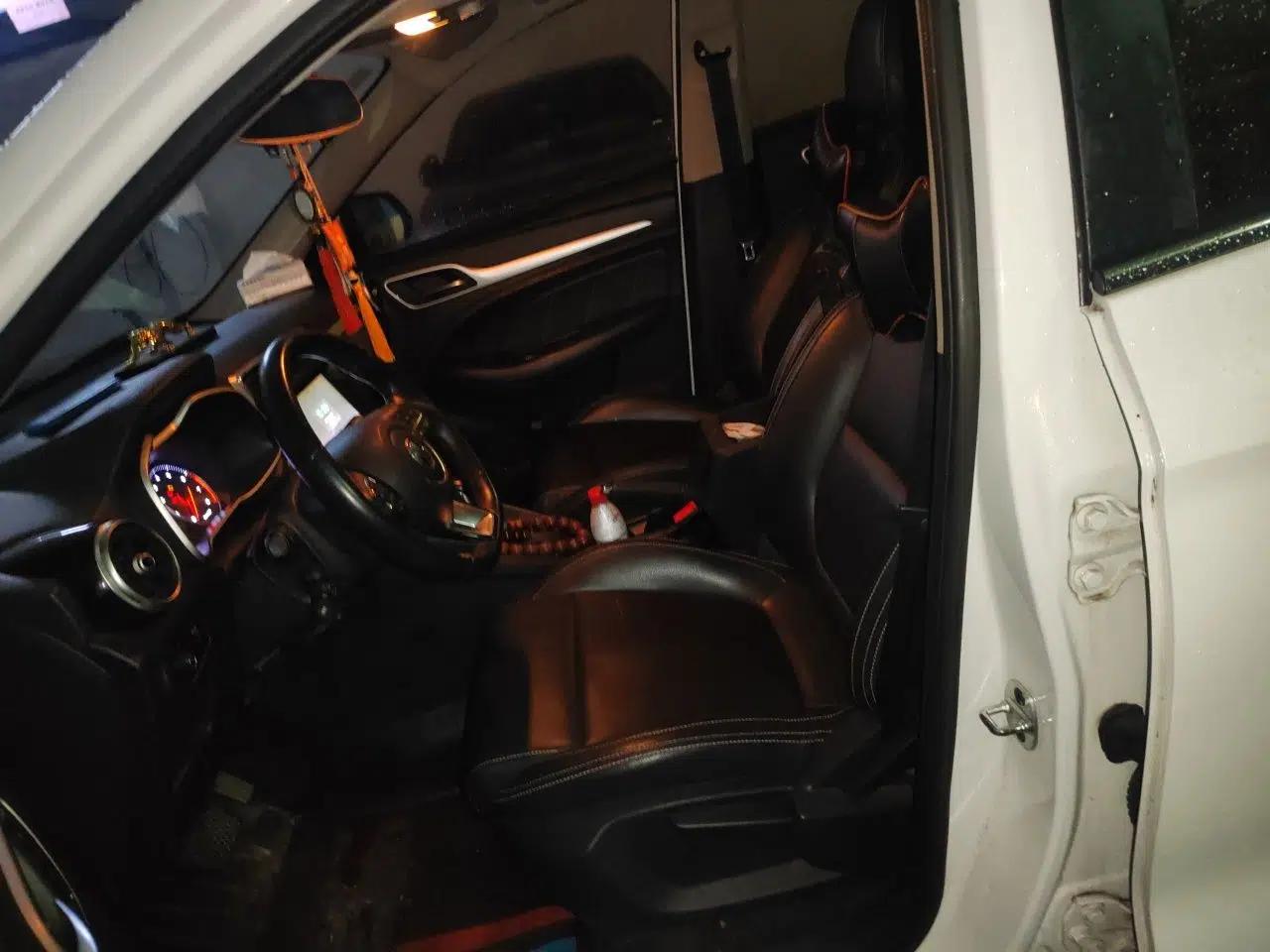 MG ZS 2017 1.5L Automatic Luxury Edition — миниатюра 15